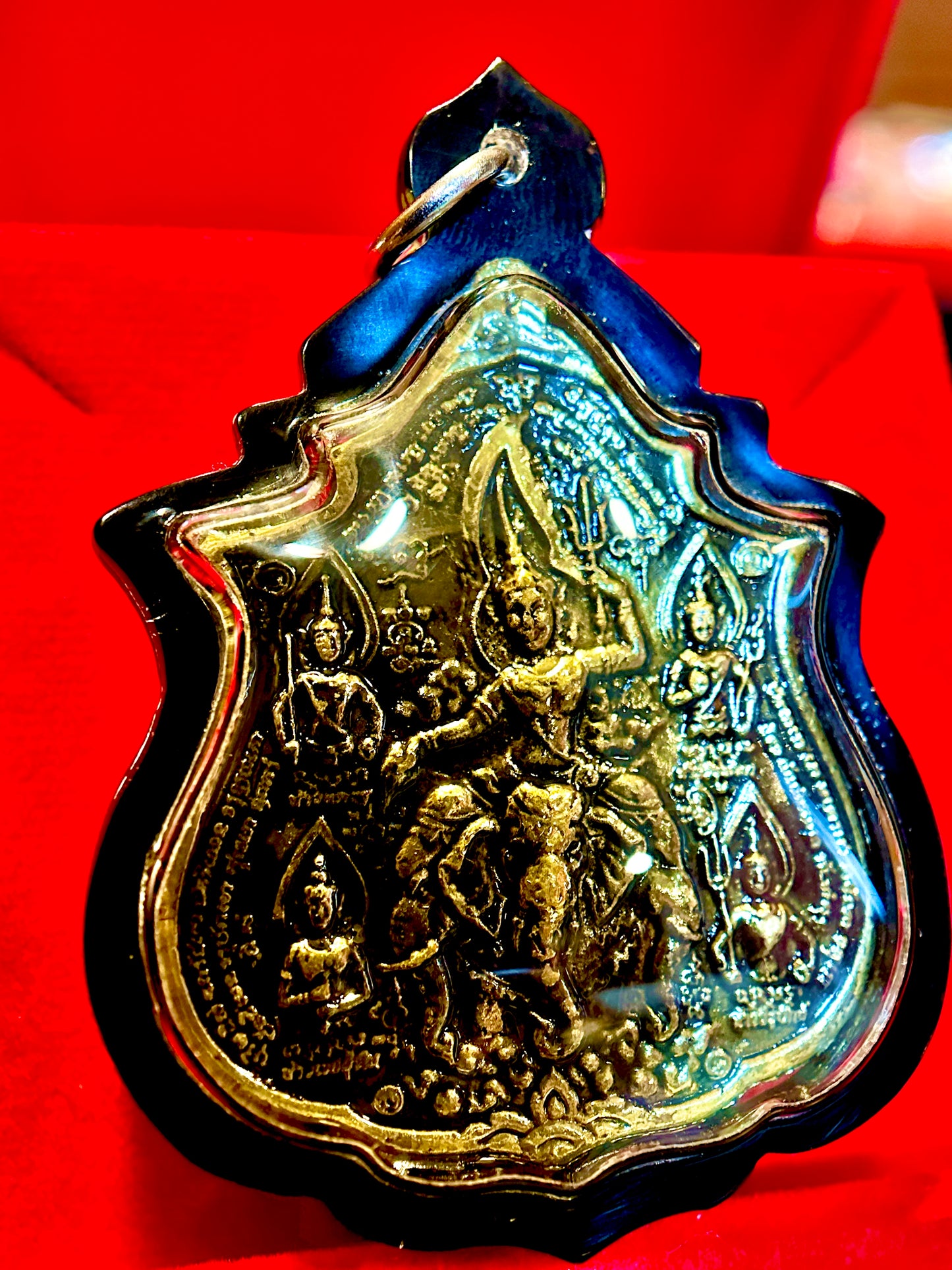 Phra Narai Riding Garuda & Erawan (Black/Gold)