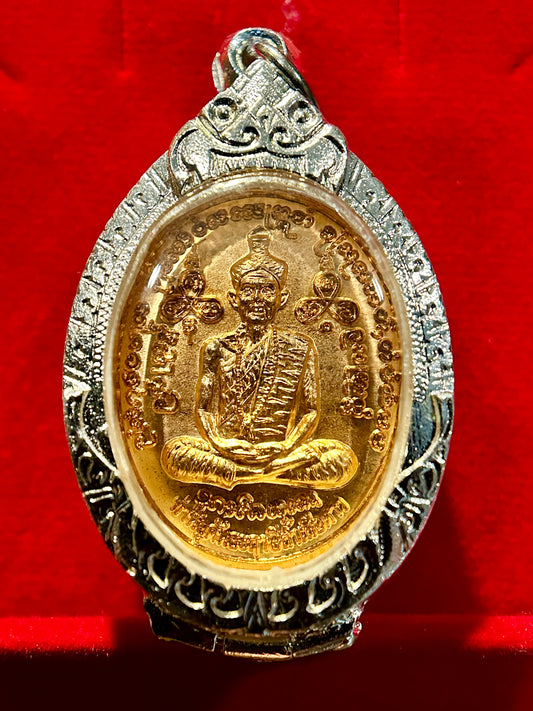 Ruesi Meditation Amulet & Yantra