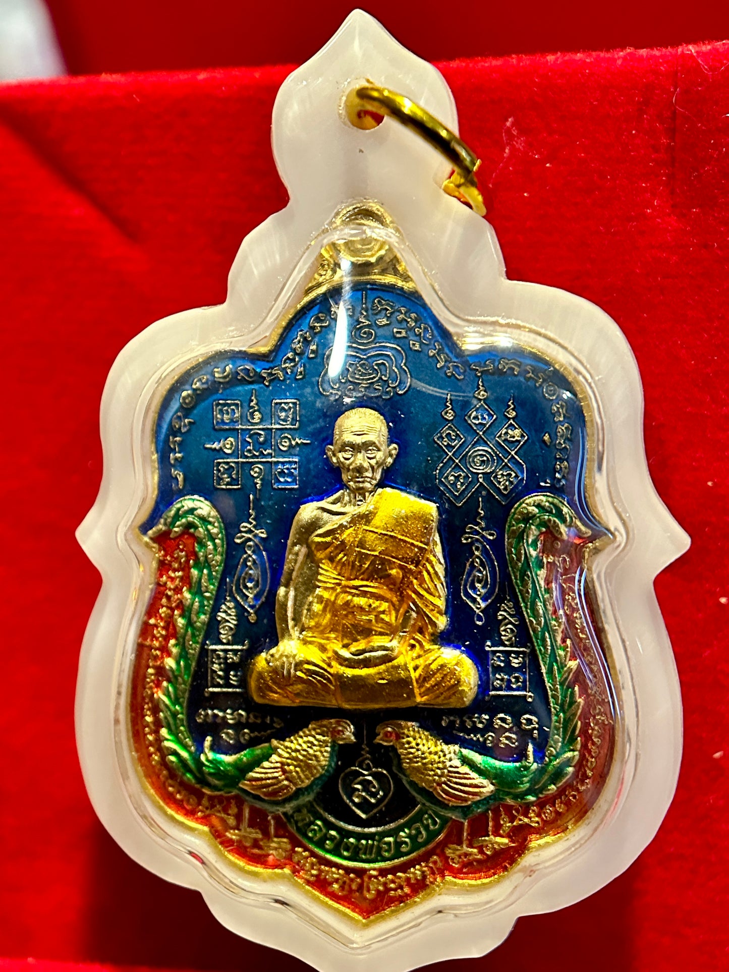 Luang Phor Ruay – Twin Rooster Blessing