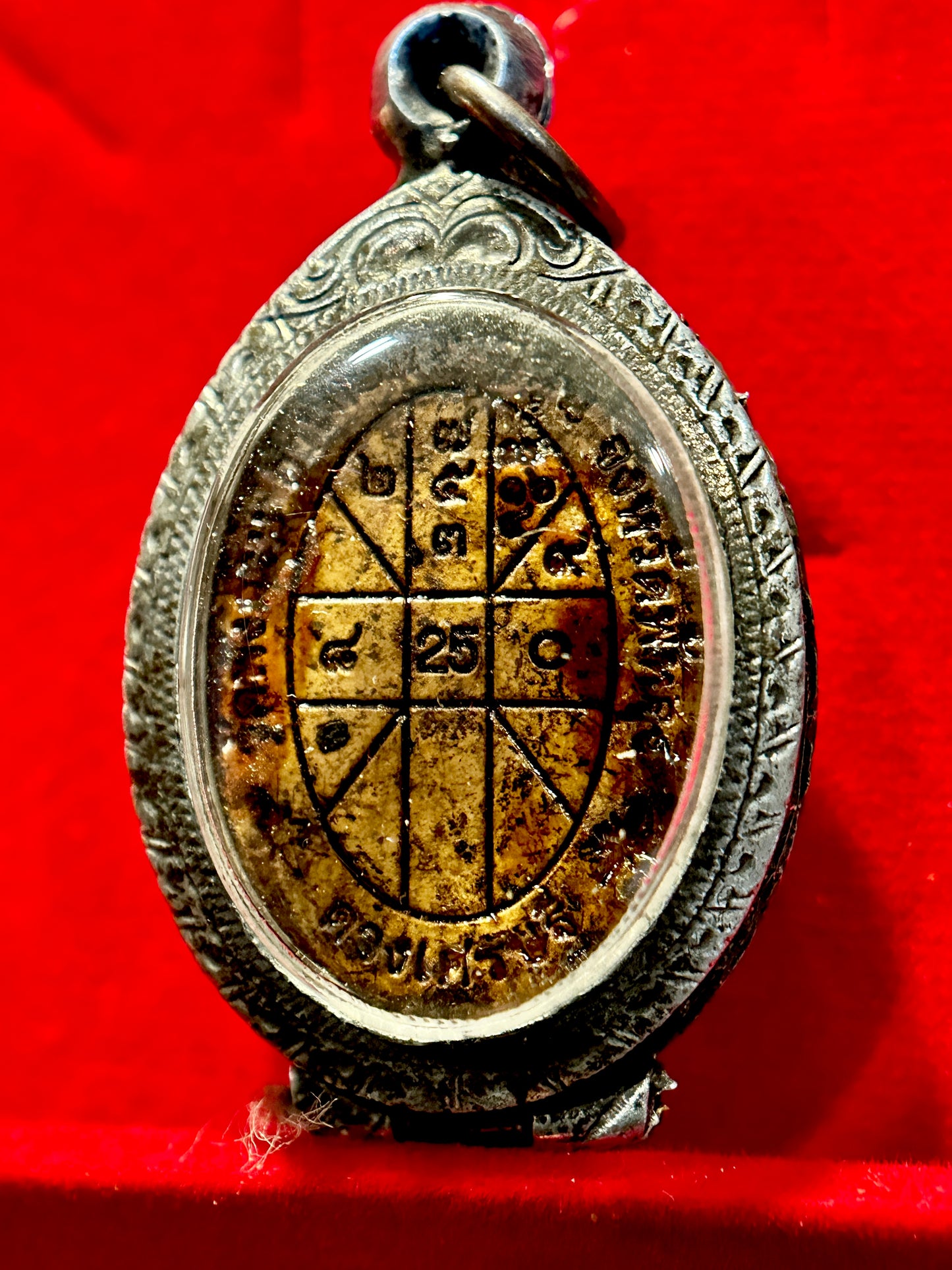 Luang Pu Pleung Protection Amulet (Old Era – Yantra Back, Silver Case)