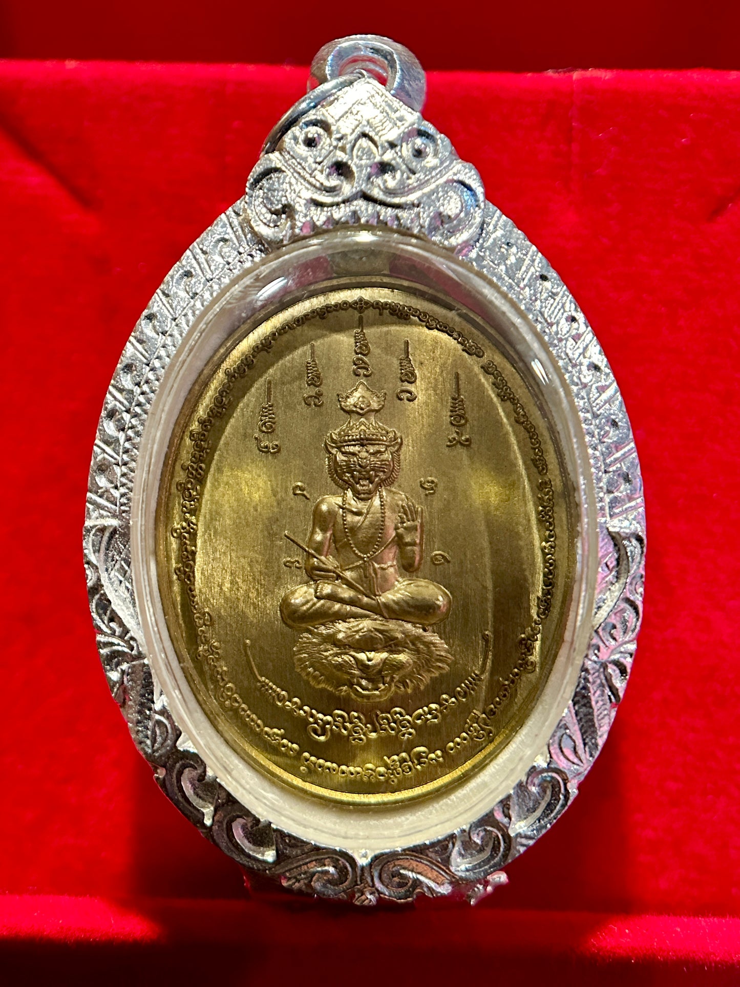 Lersi Tiger Head & Yantra Grid (Antique Gold - Silver Case)