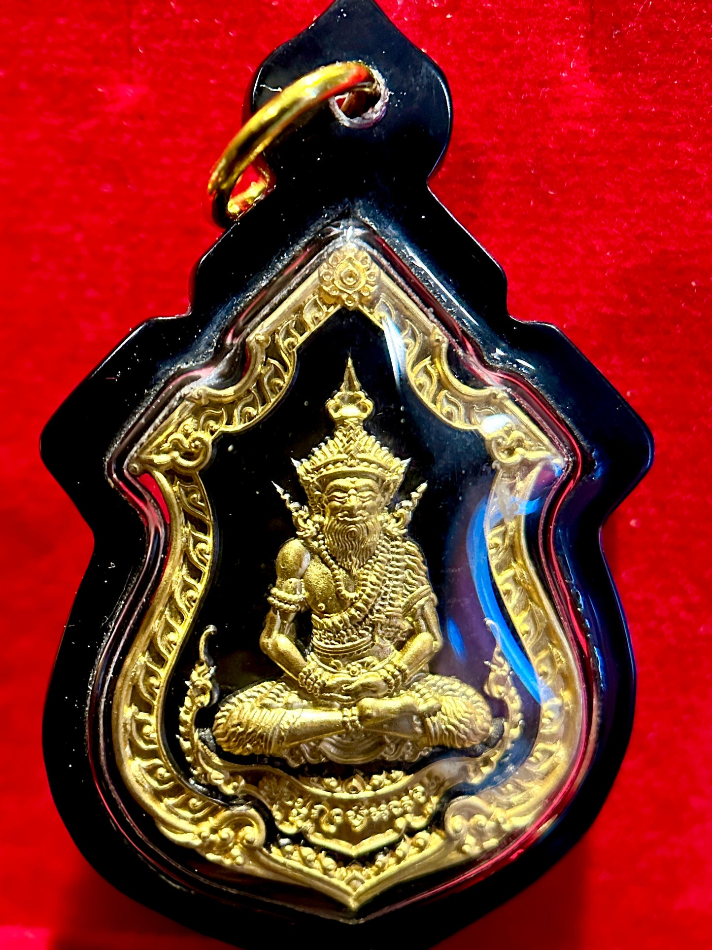 Lersi Ta Fai & Hanuman Riding Singha