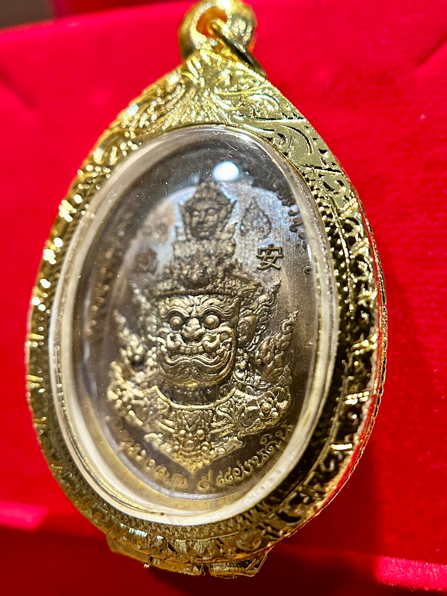 Tao Wessuwan & Phra Phrom Protection Amulet (Purple)