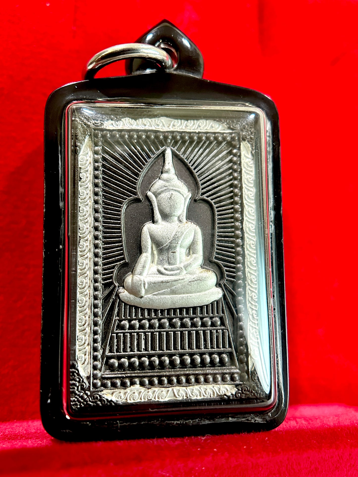 Phra Buddha Radiance (Black & Silver Edition)