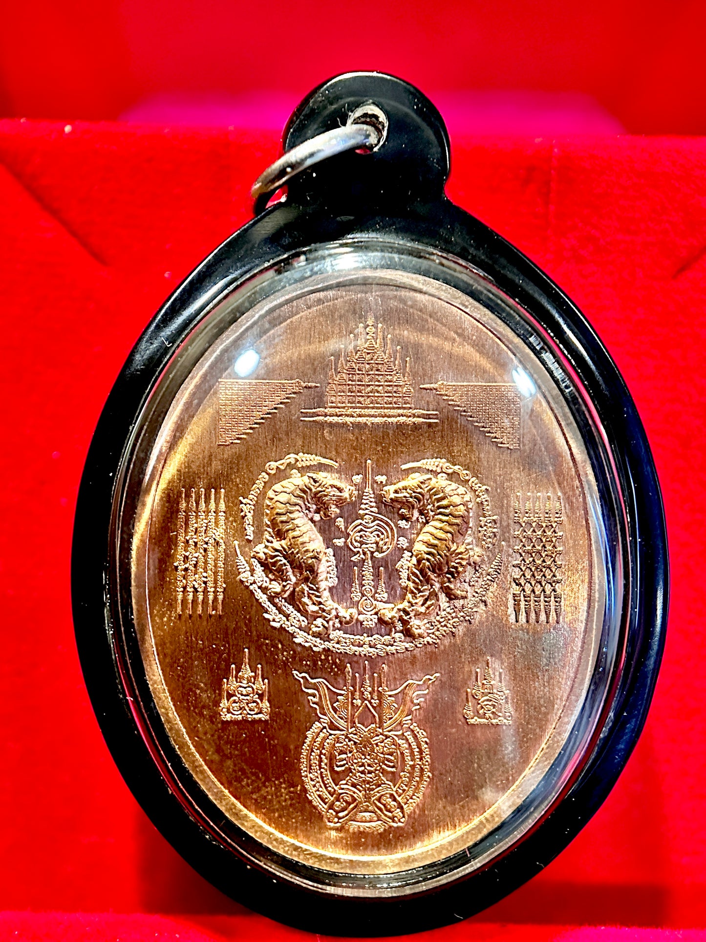 Nai Khanom Tom Signature Amulet (BROZE) – Clear Case Black Edging