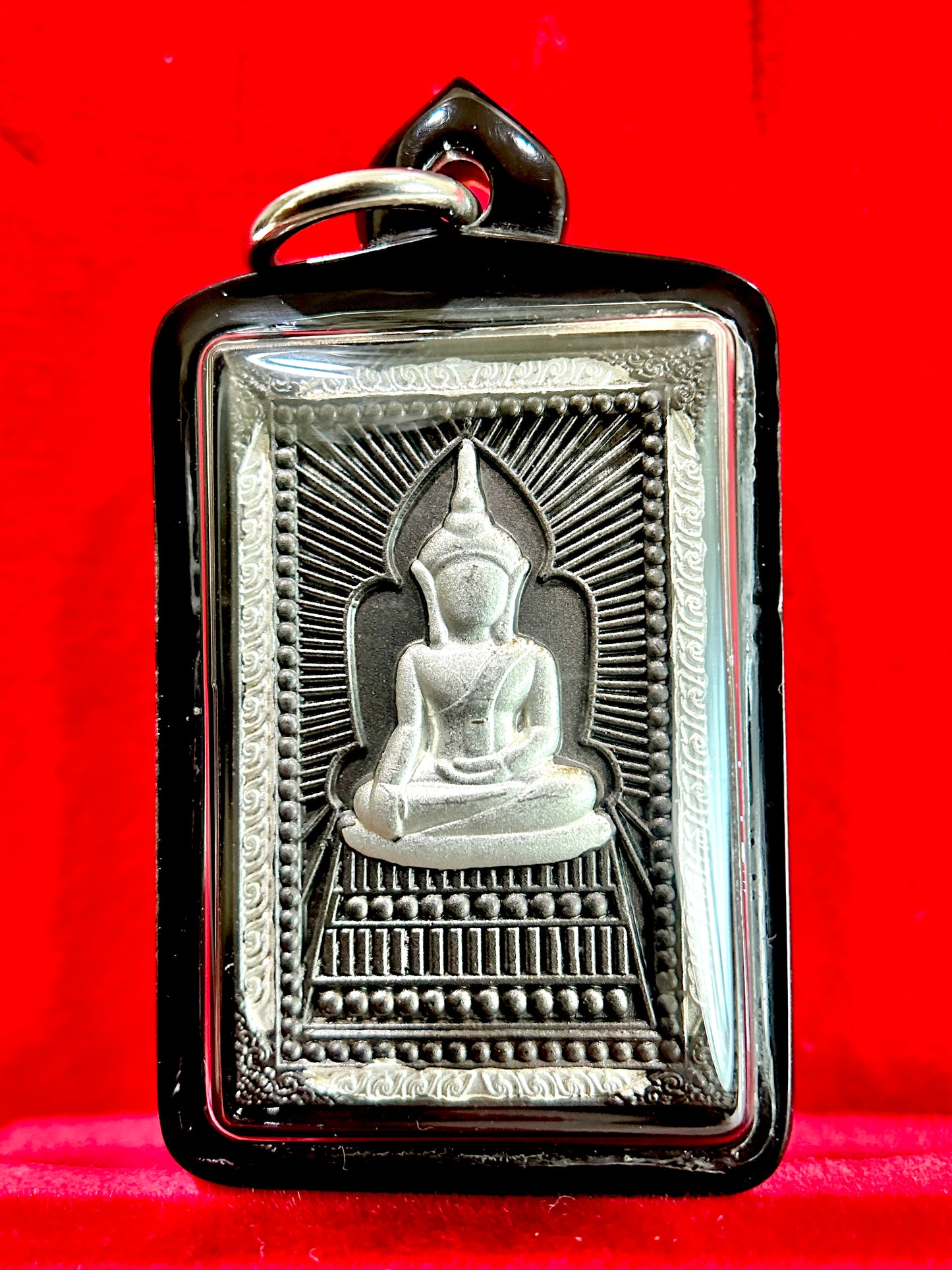 Phra Buddha Radiance (Black & Silver Edition)