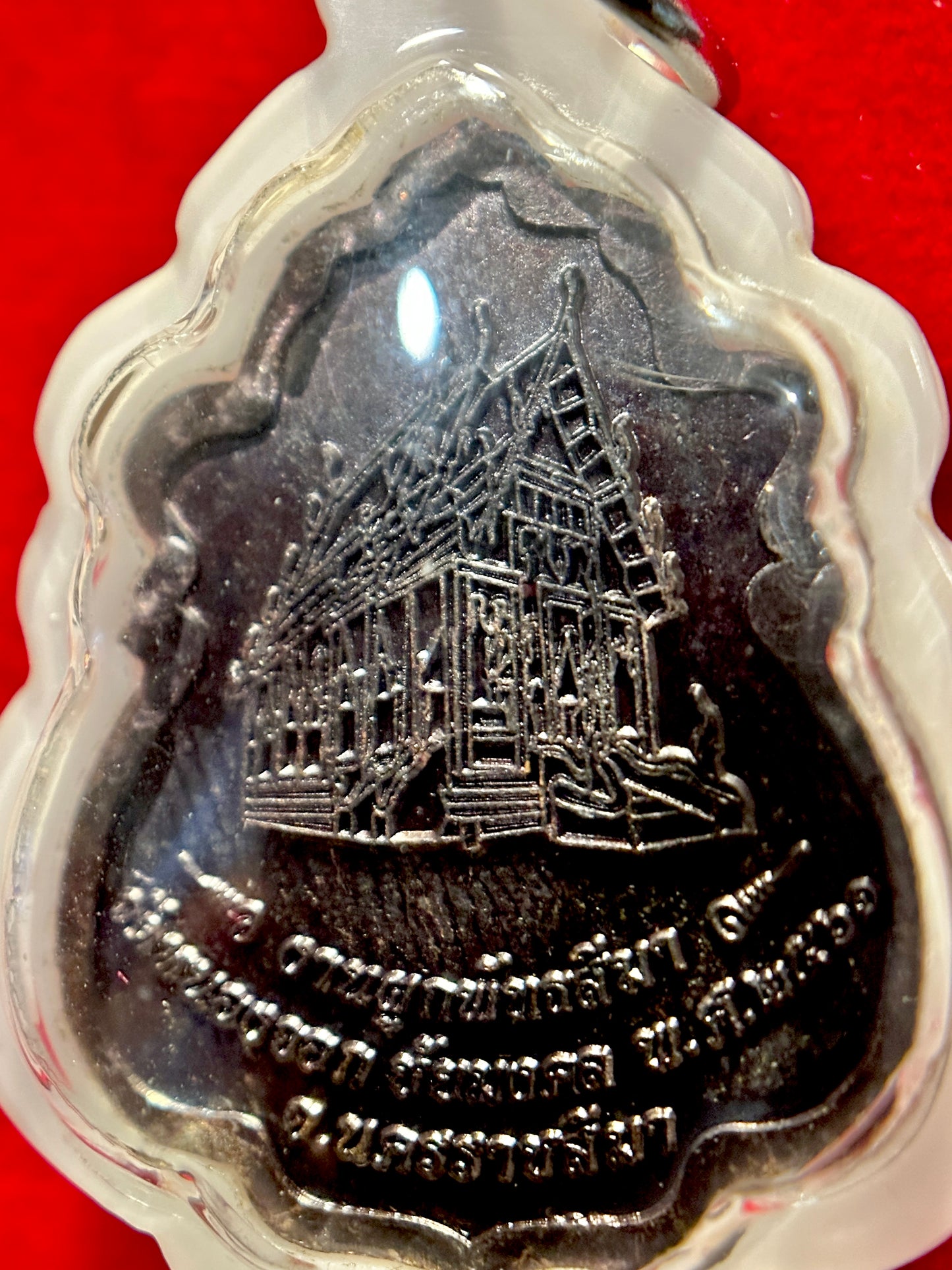 Sacred Buddha of Wat Tha Charoen