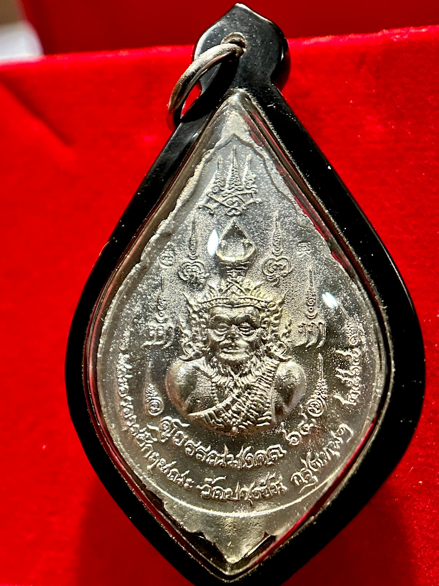 Tao Wessuwan & Lersi Divine Guardian Amulet (Tri-Color Black Edition)