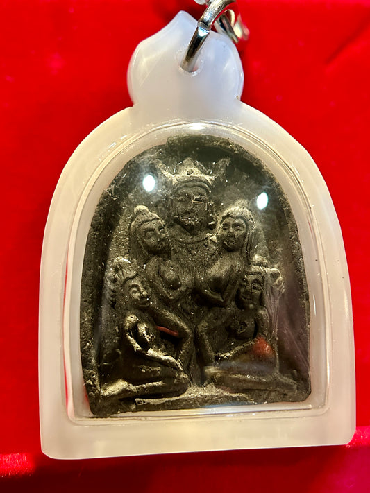 Phaya Khao Kham Aura of Charm Amulet