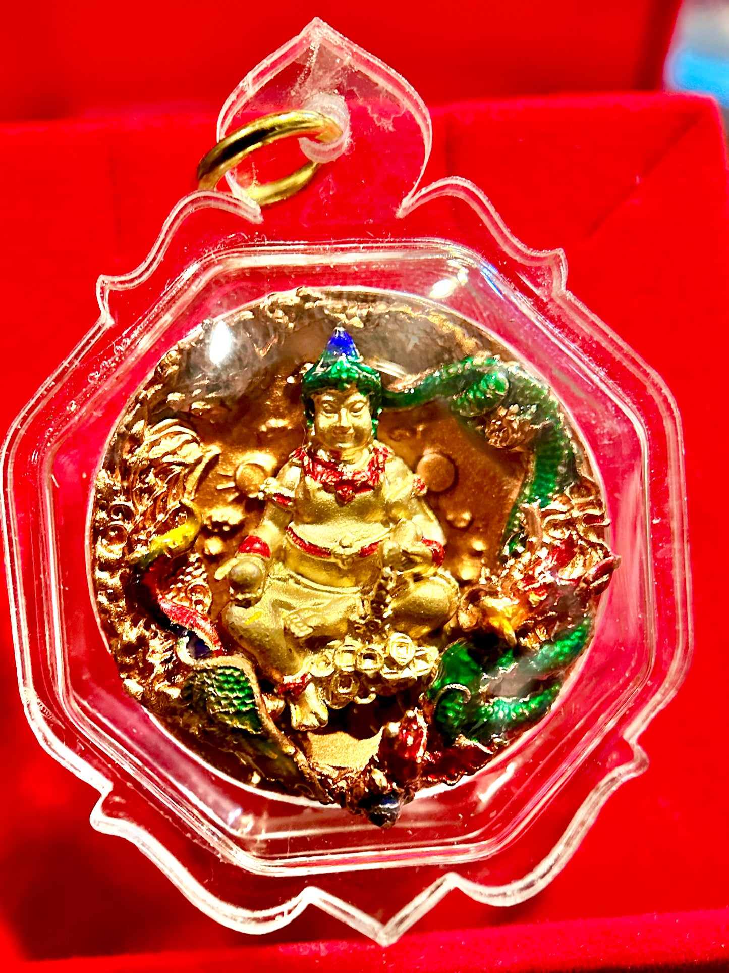 Phra Thanabodi Dragon Throne