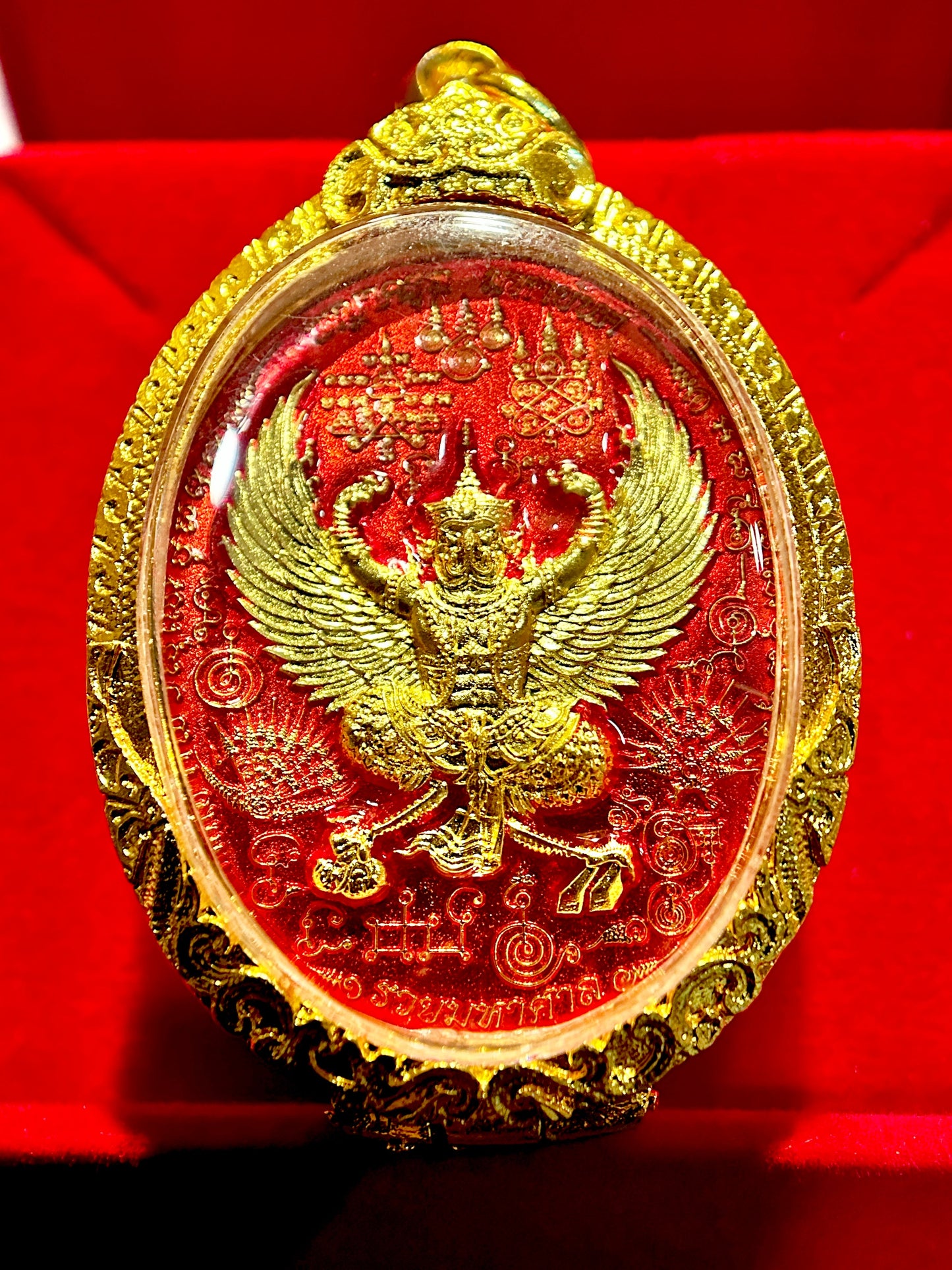 Garuda & Tao Wessuwan (Sacred Pair) Red/Gold & Blue/Silver
