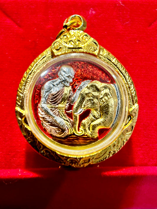 Luang Pu Fan & Sacred Elephant — Royalty Edition