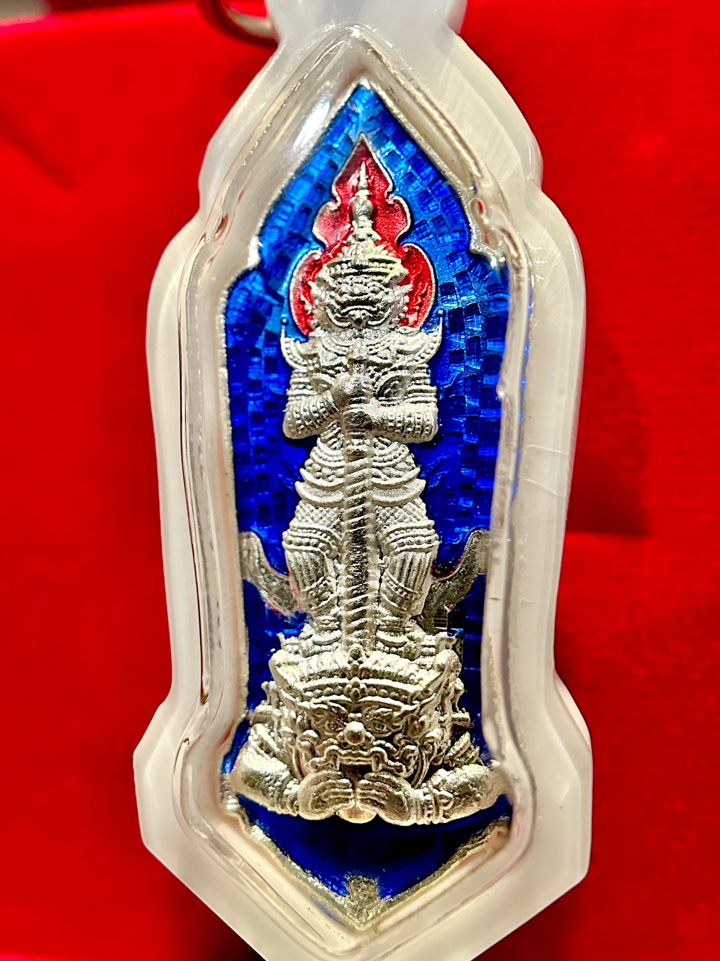 Tao Wessuwan Silver & Sapphire Guardian