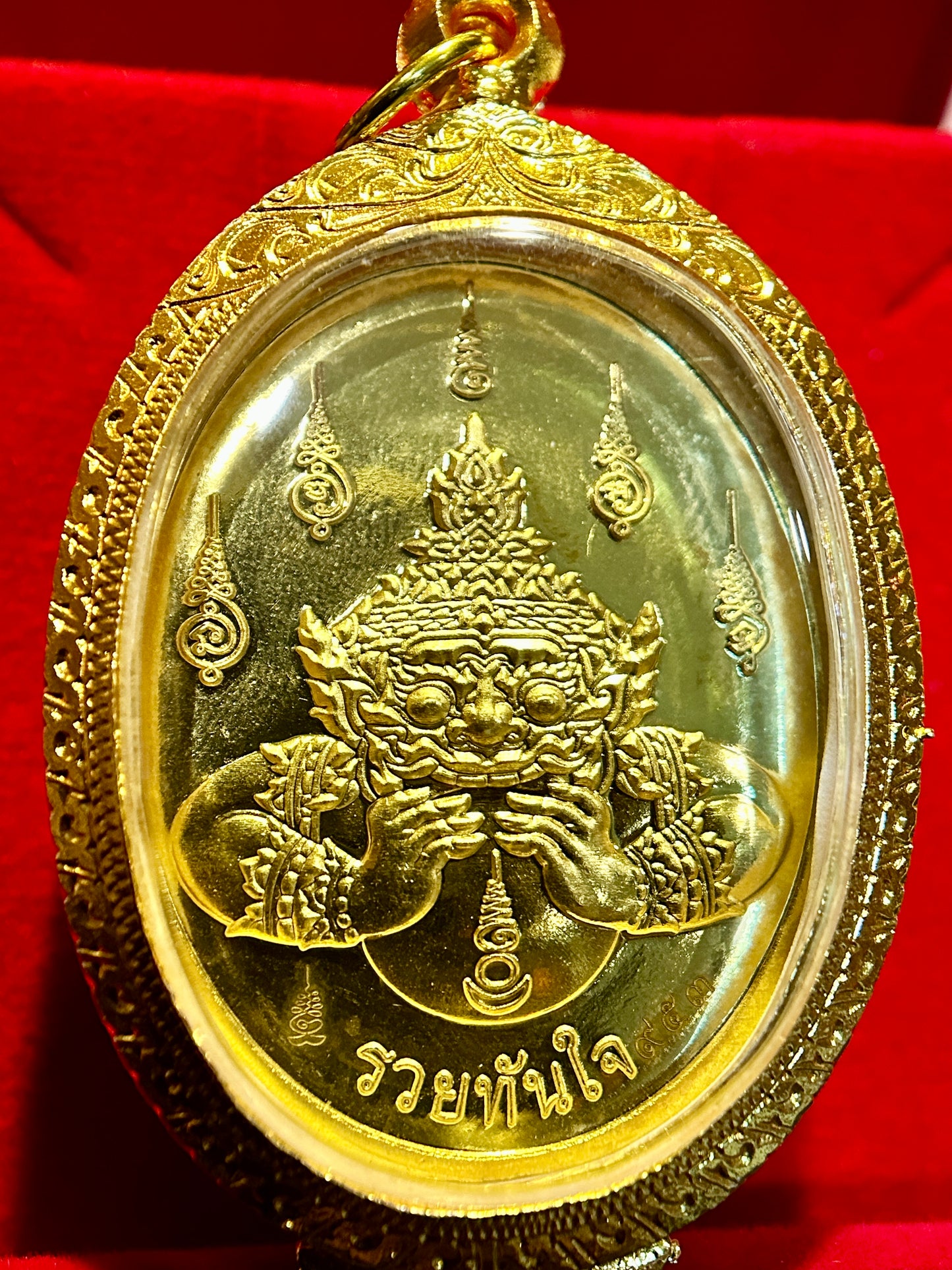 Phra Narai & Garuda with Rahu – Wealth & Protection Amulet (Whire & Gold)