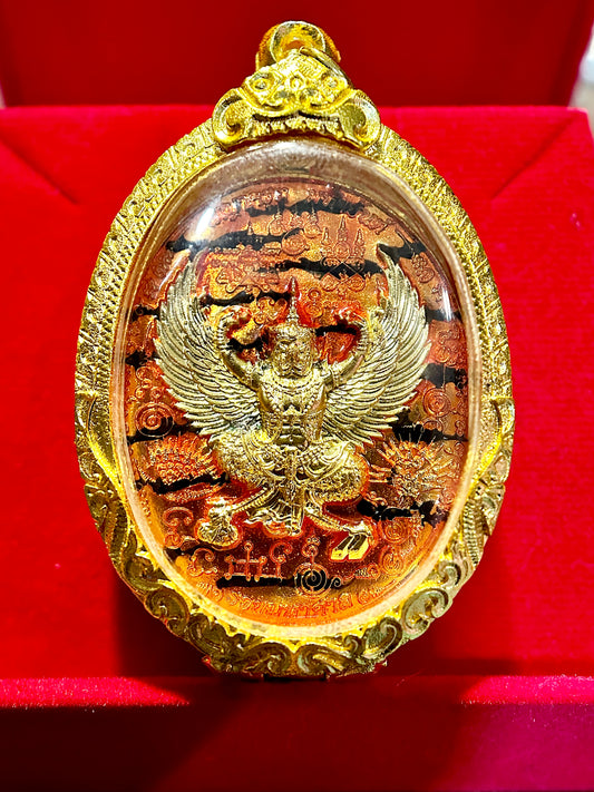 Garuda & Tao Wessuwan (Orange/Gold)