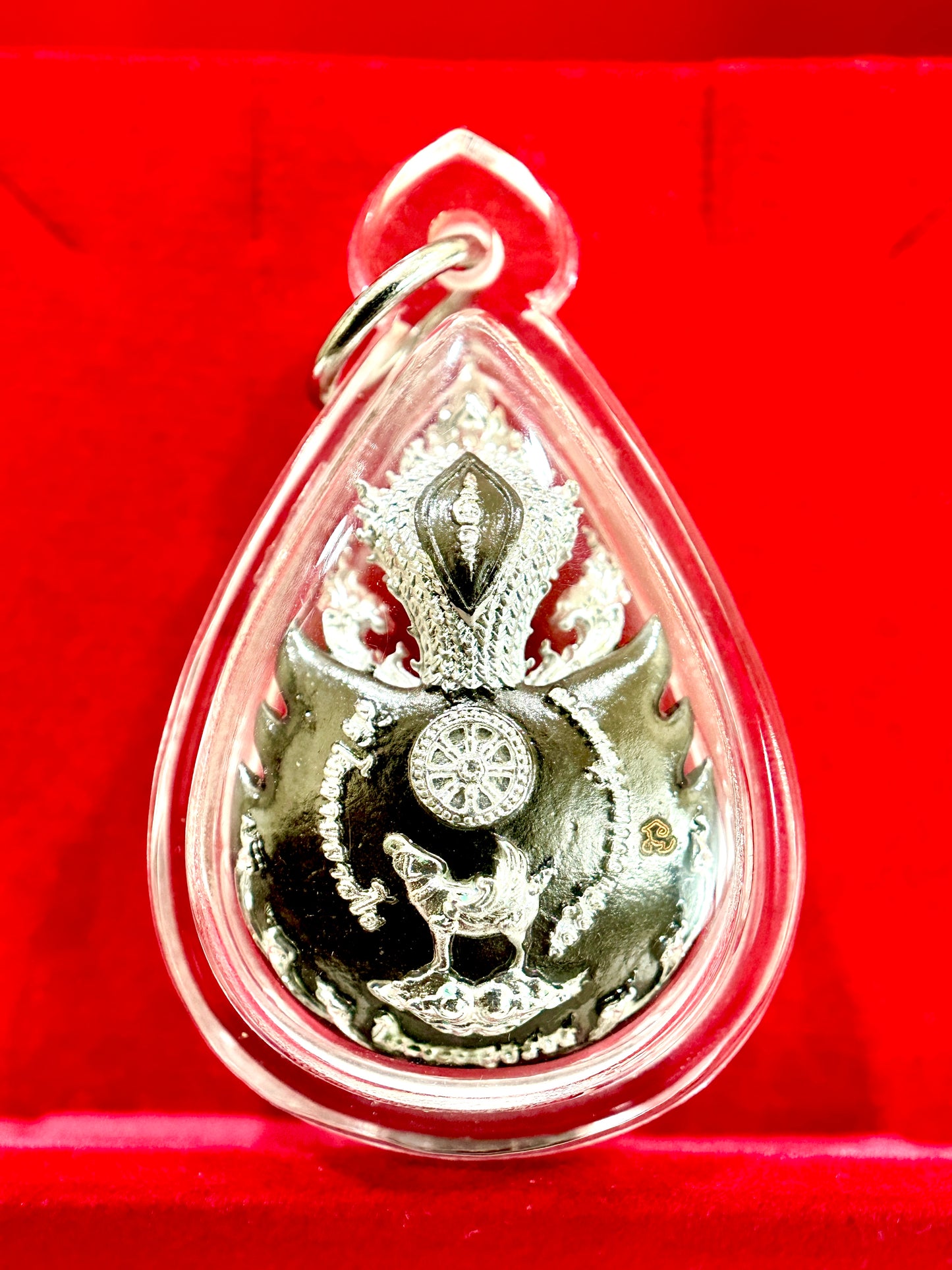 Kwan Liaw Lang Buddha & Naga Guardian Amulet (5cm)