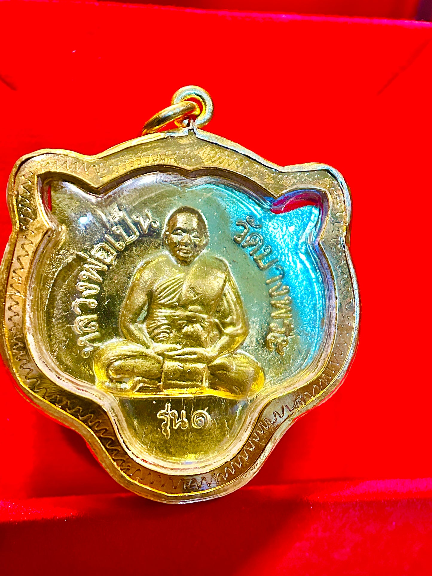 Tiger Spirit & Monk Blessing (Gold) Gold Case