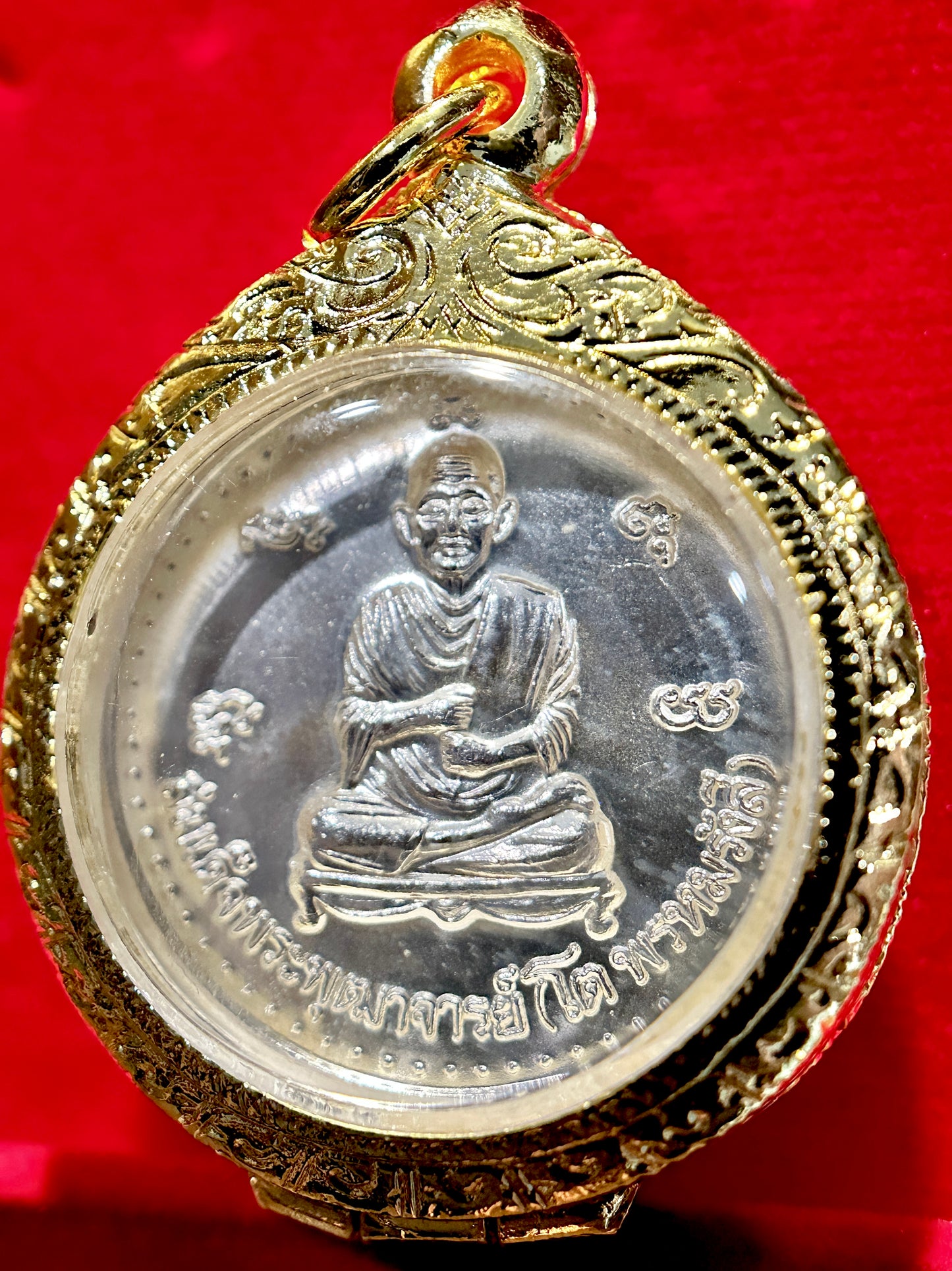 Radiant Buddha & Somdej Toh