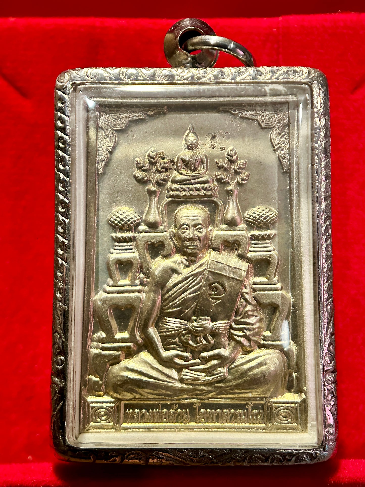 Luang Por Luan Sacred Yantra Amulet