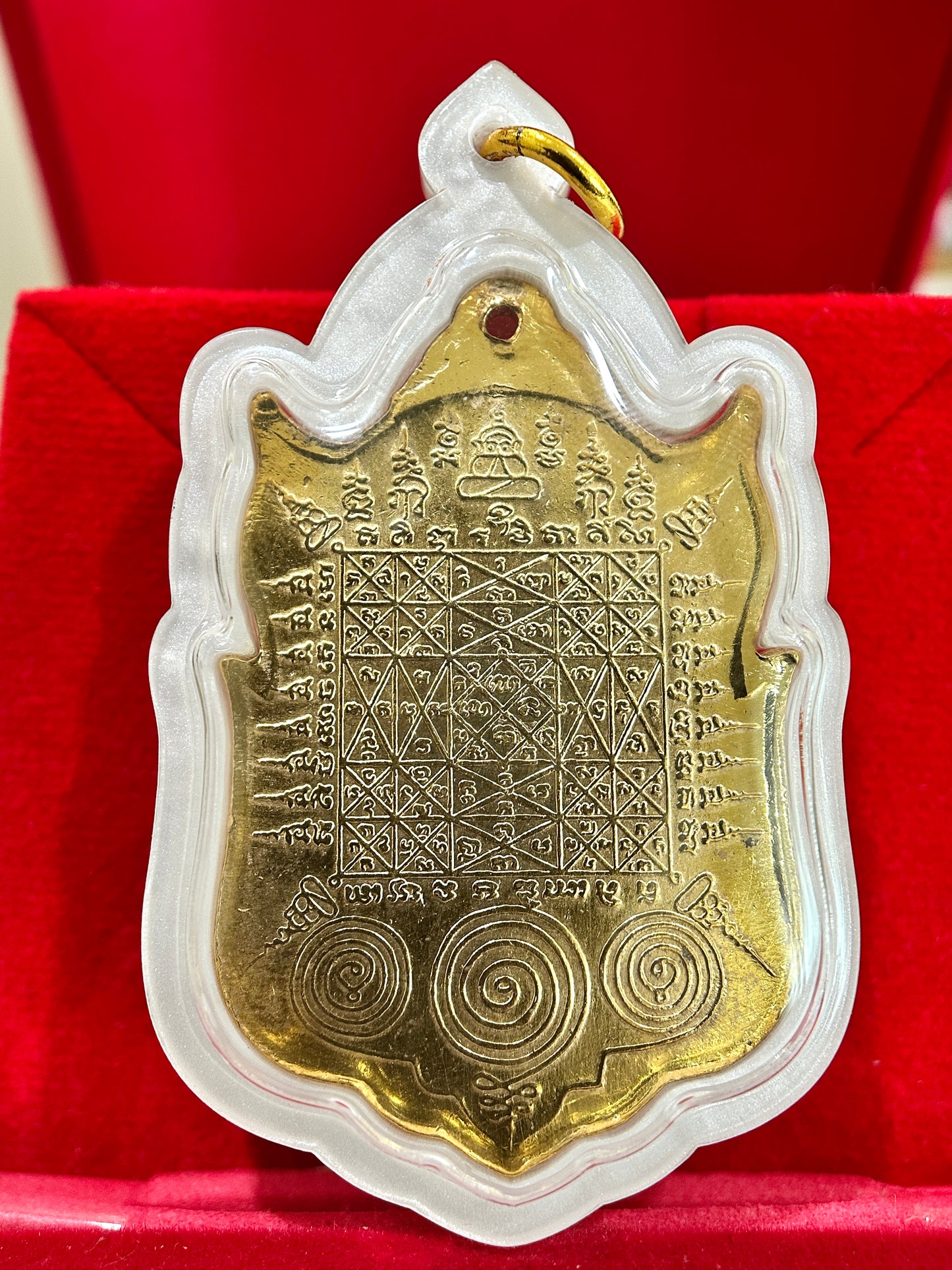 Phra Vishvarupa Protection Amulet