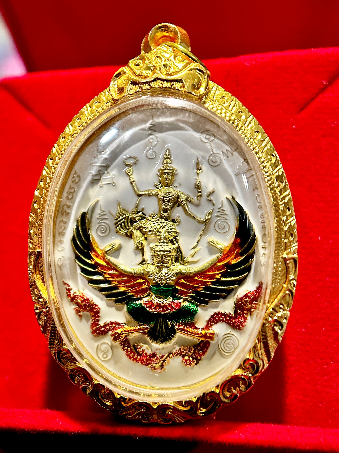 Phra Narai & Garuda with Rahu – Wealth & Protection Amulet (Whire & Gold)