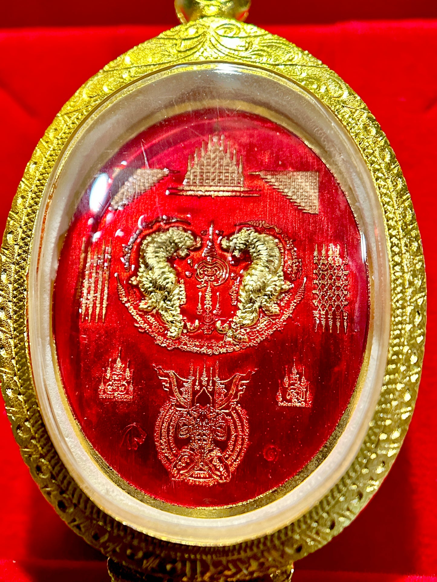 Nai Khanom Tom Signature Amulet (Red & Gold Edition)