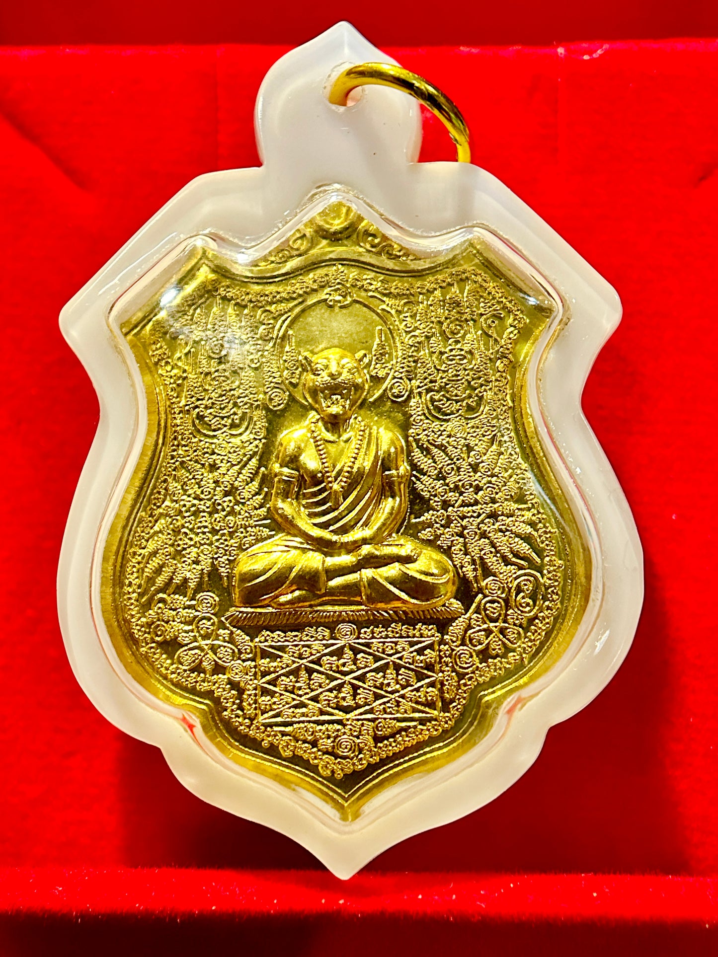 Lersi Tiger Ascend Amulet (Gold - White Case)