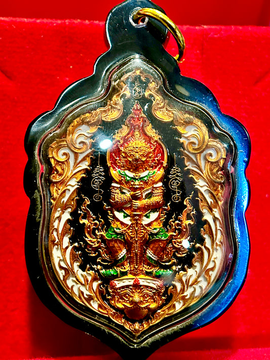 Tao Wessuwan & Garuda (Obsidian Flame Guardian)