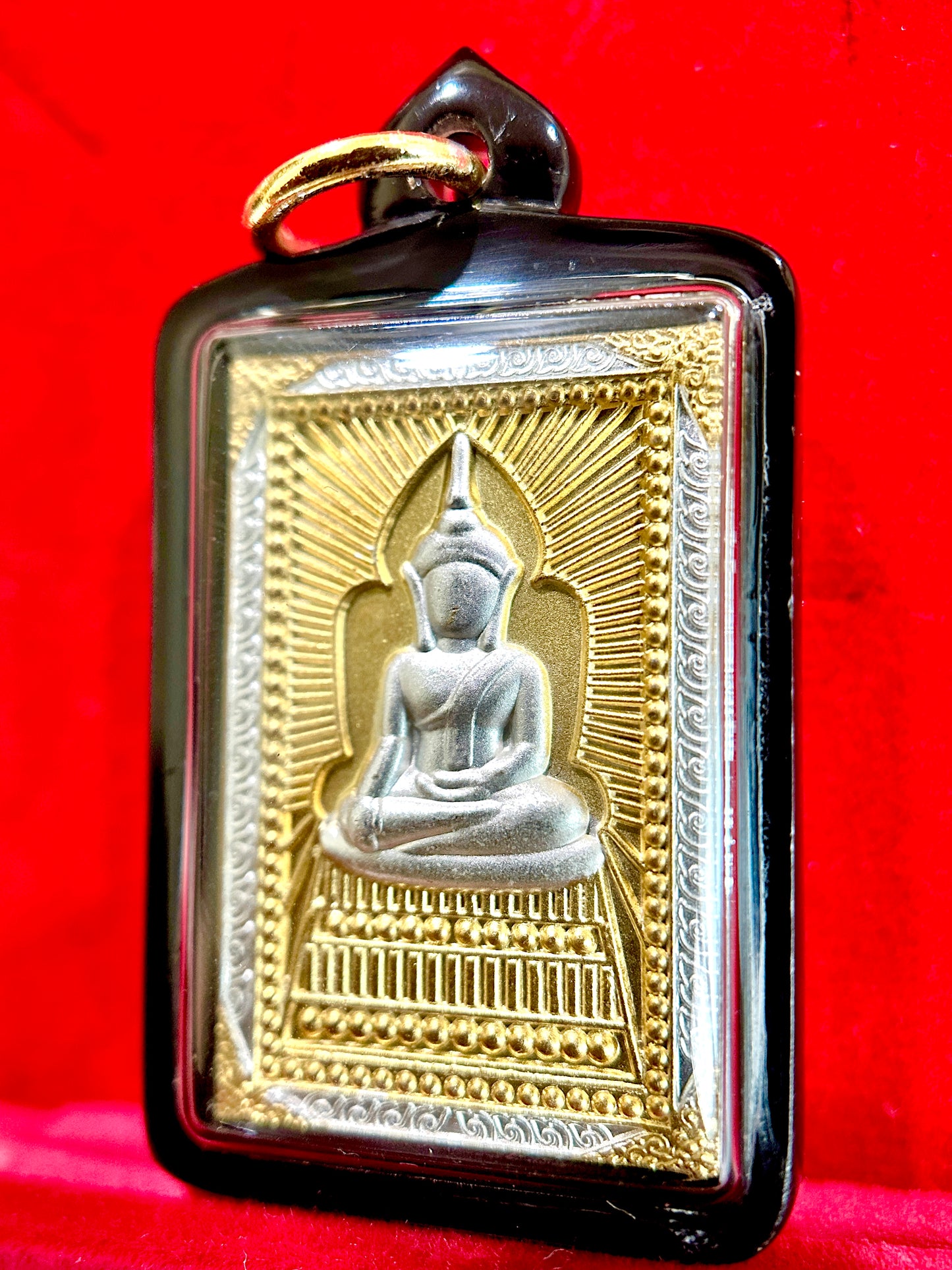 Phra Buddha Radiance (Black & Gold Edition)
