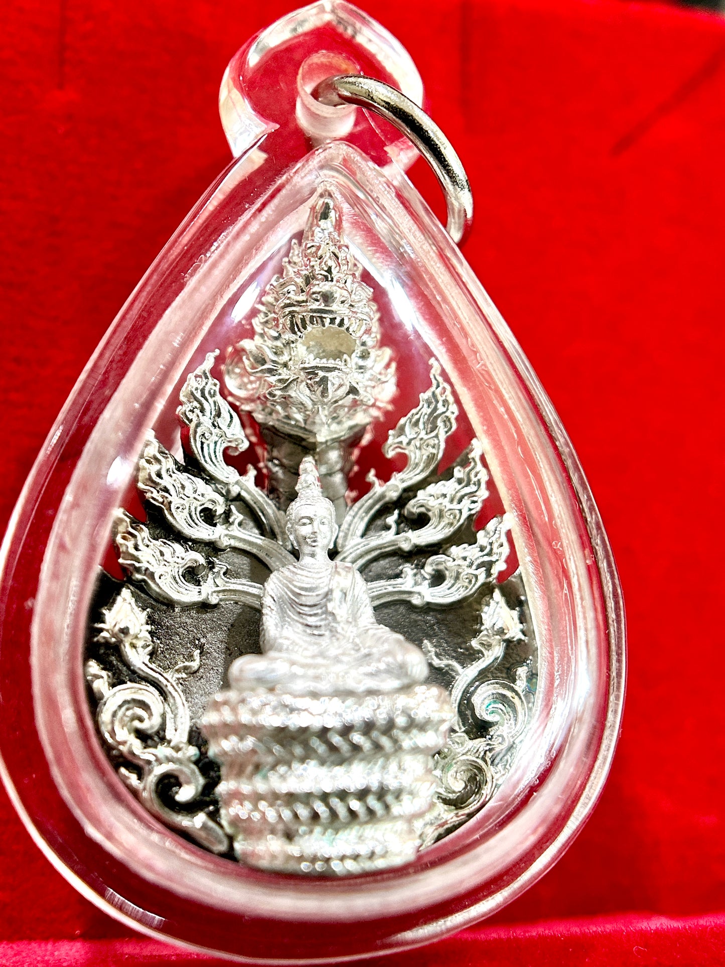 Kwan Liaw Lang Buddha & Naga Guardian Amulet (5cm)