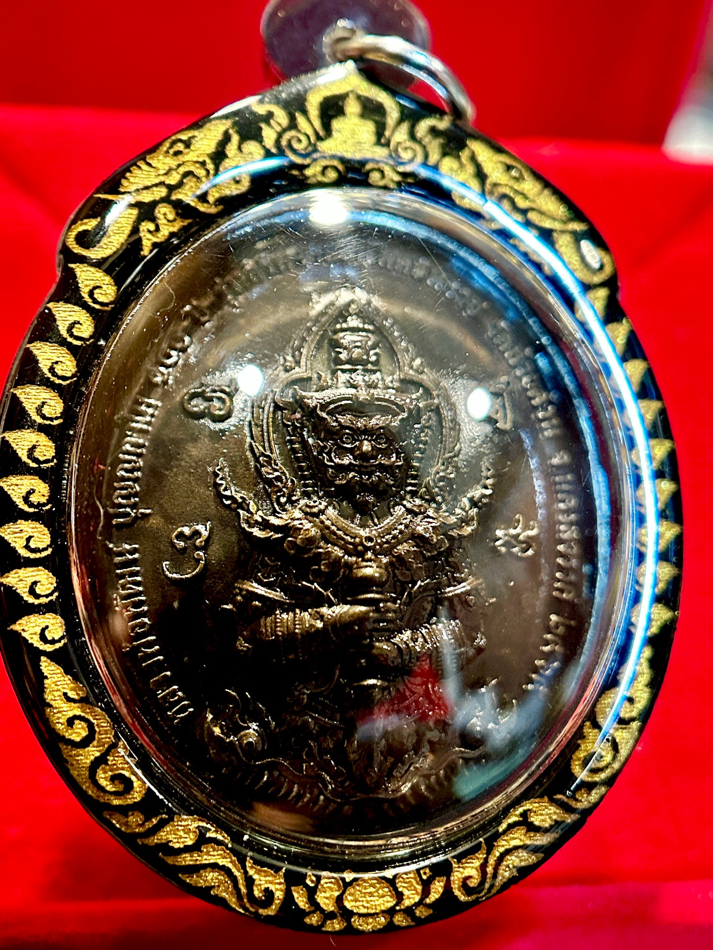 Silver Buddha of Radiant Serenity & Tao Wessuwan Guardian Shield