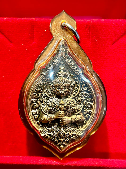 Tao Wessuwan Desert Bronze Guardian