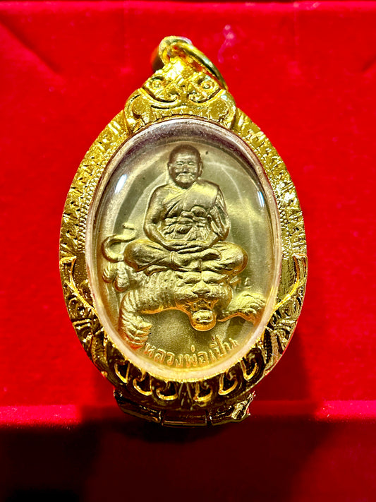 Luang Pho Pern Tiger Riding Amulet