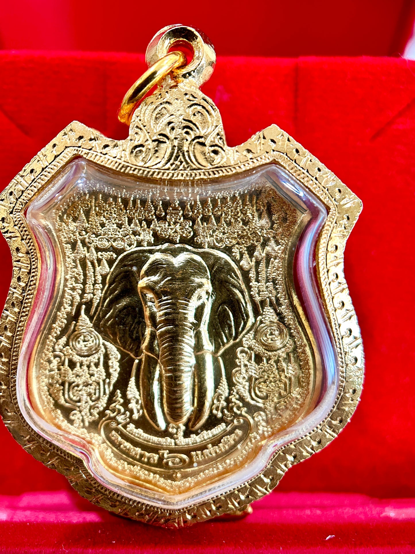 Sacred Elephant Amulet (Gold)