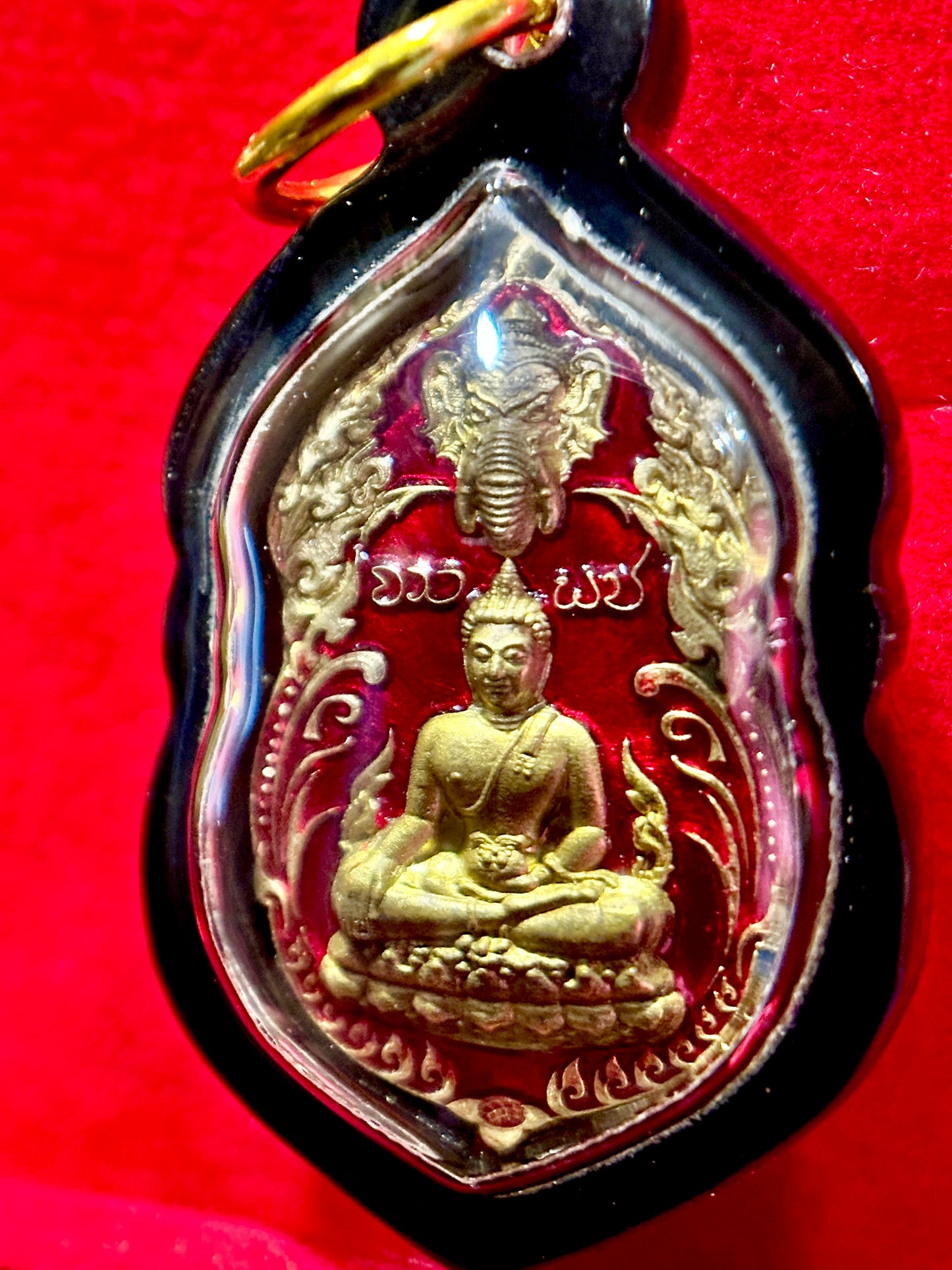 Seated Buddha Serenity Amulet (Red)