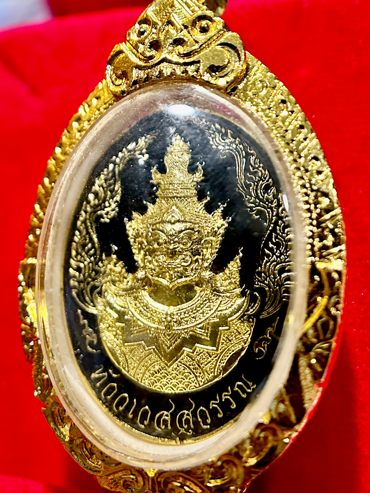 Black & Gold Tao Wessuwan Rahu Guardian