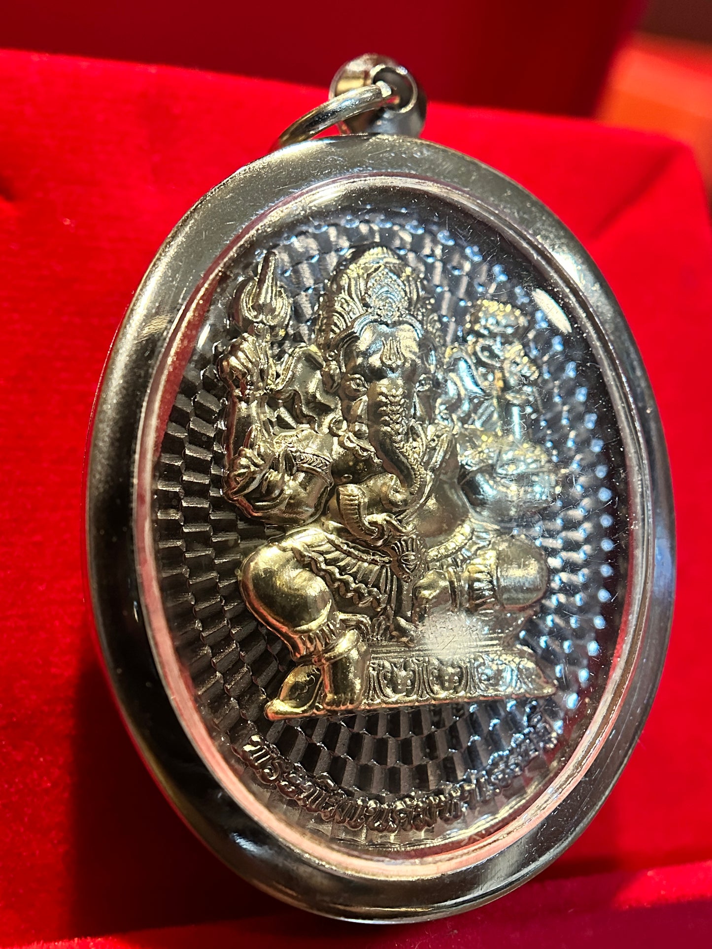 Ganesha Maha Ruesi Om Yantra (Silver)