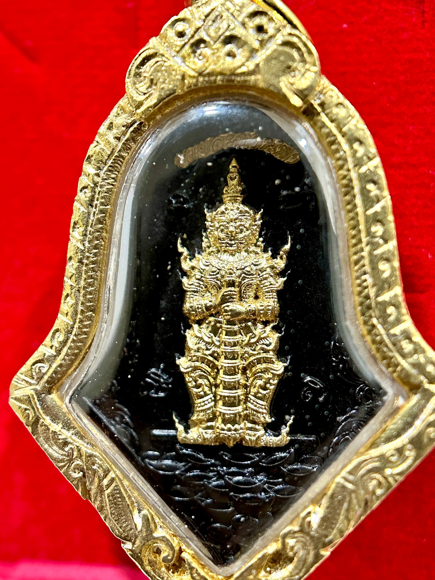 Tao Wessuwan & Luang Phor Phat (Black & Gold Edition)