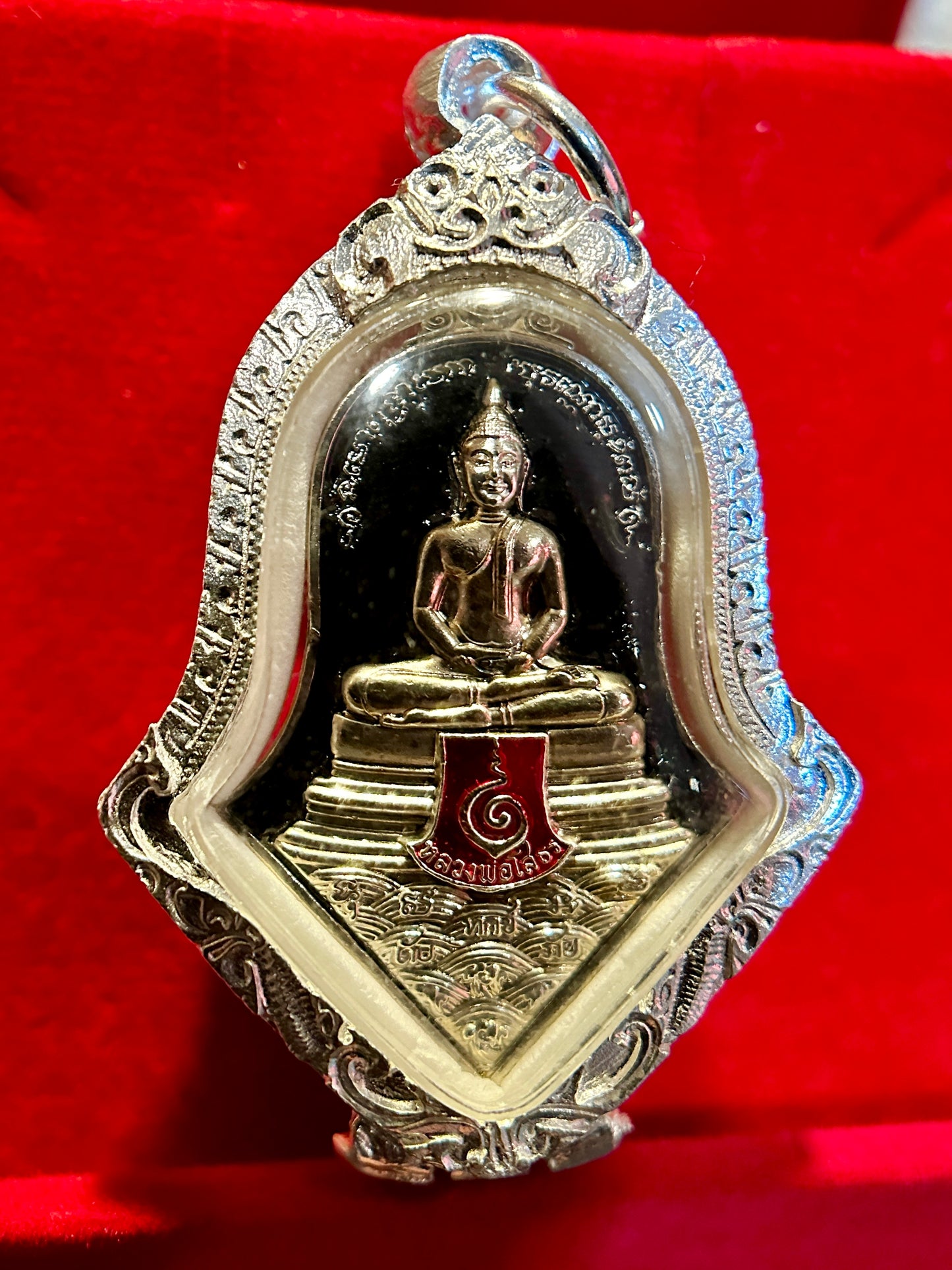 Silver Buddha & Tao Wessuwan Protection