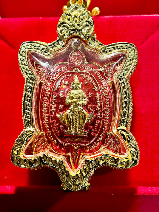 Turtle-Shaped Tao Wessuwan (Red/Gold)