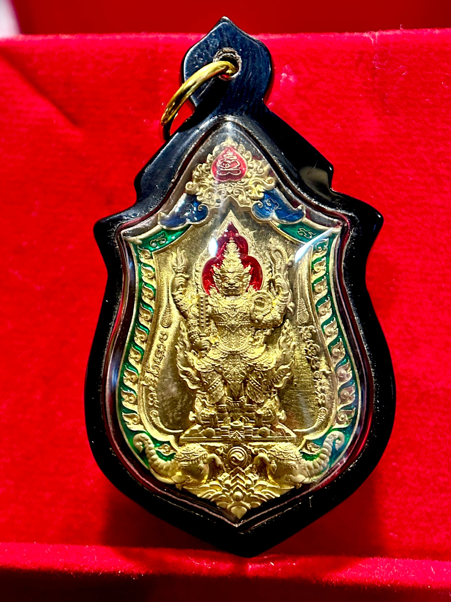 Tao Wessuwan Royal Guardian
