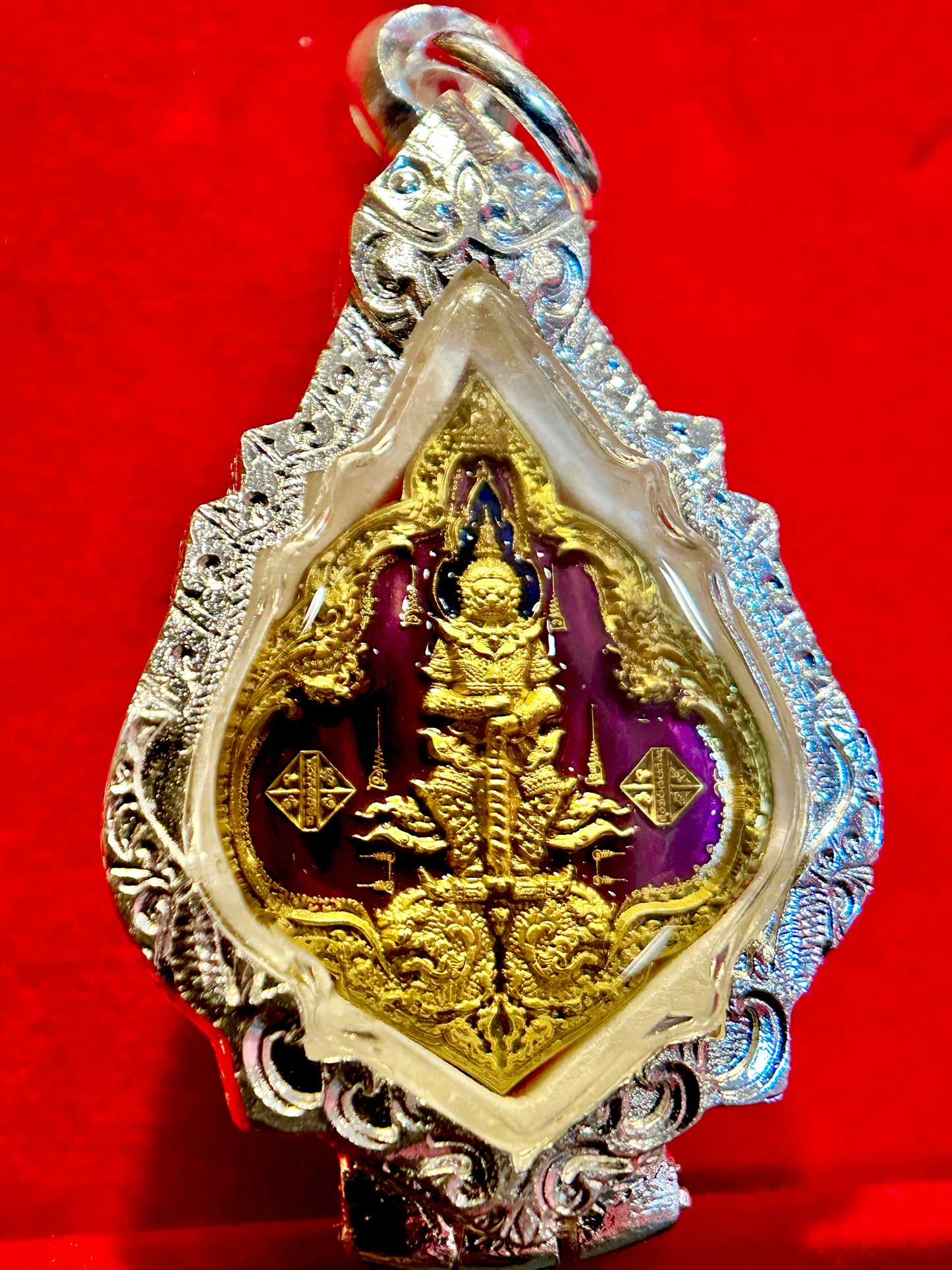 Tao Wessuwan Royal Dharma Guardian (Purple/Silver)