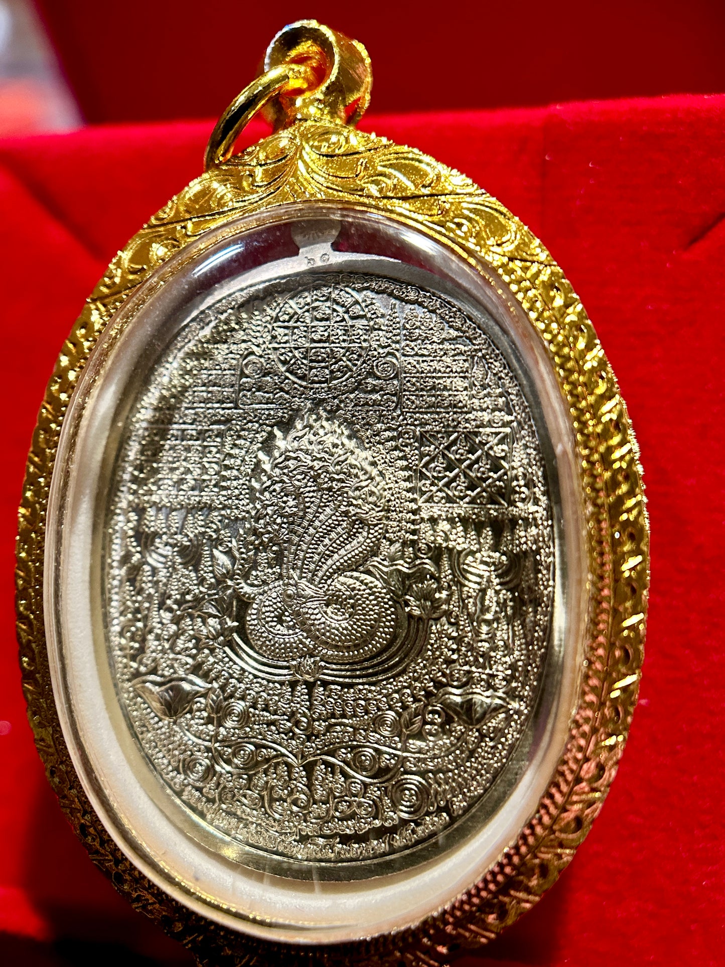 Phra Buddha on Lotus & Naga Guardian - Yantra Amulet