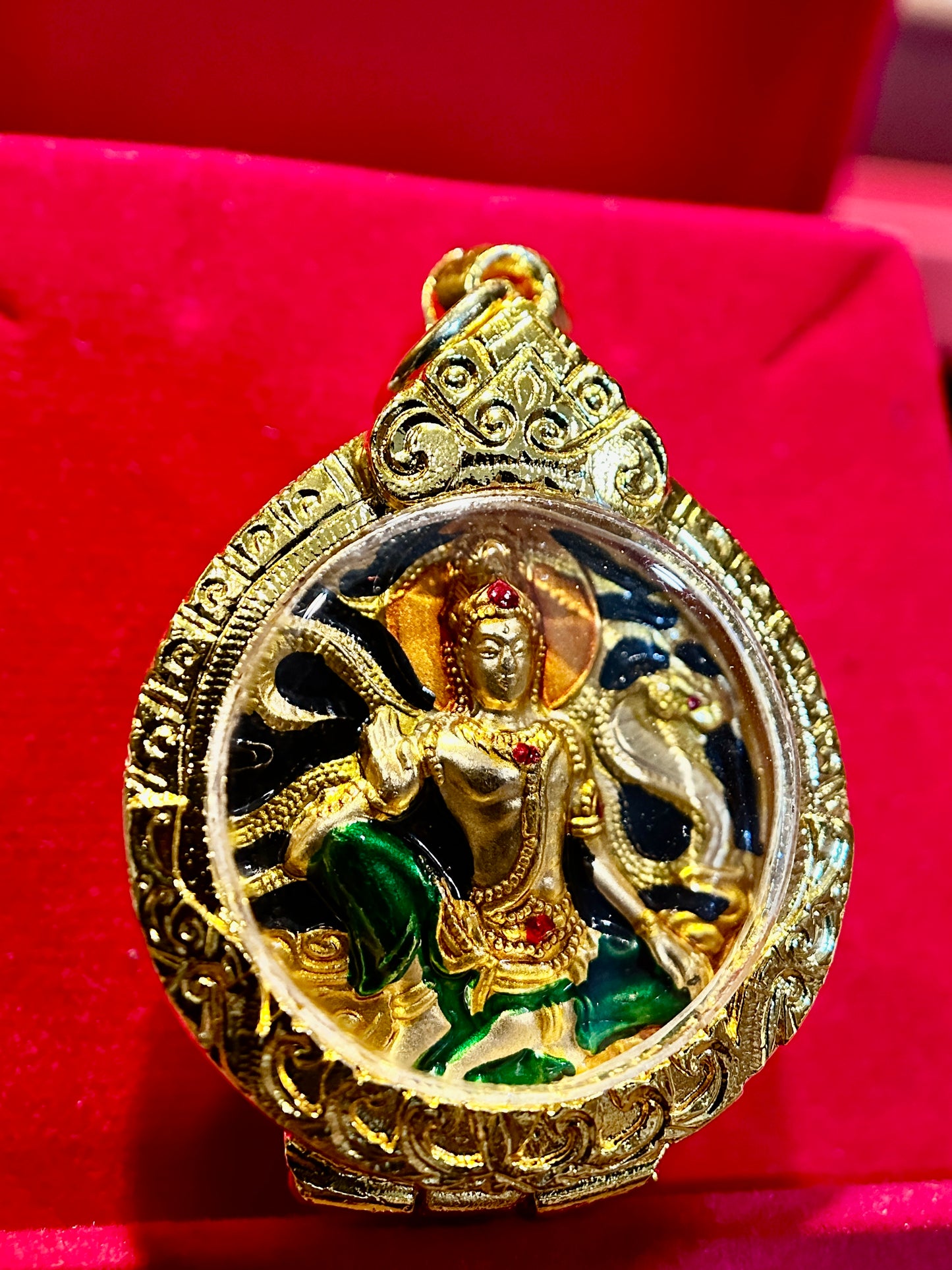 Naga-Protected Bodhisattva (Multicolor/Gold)