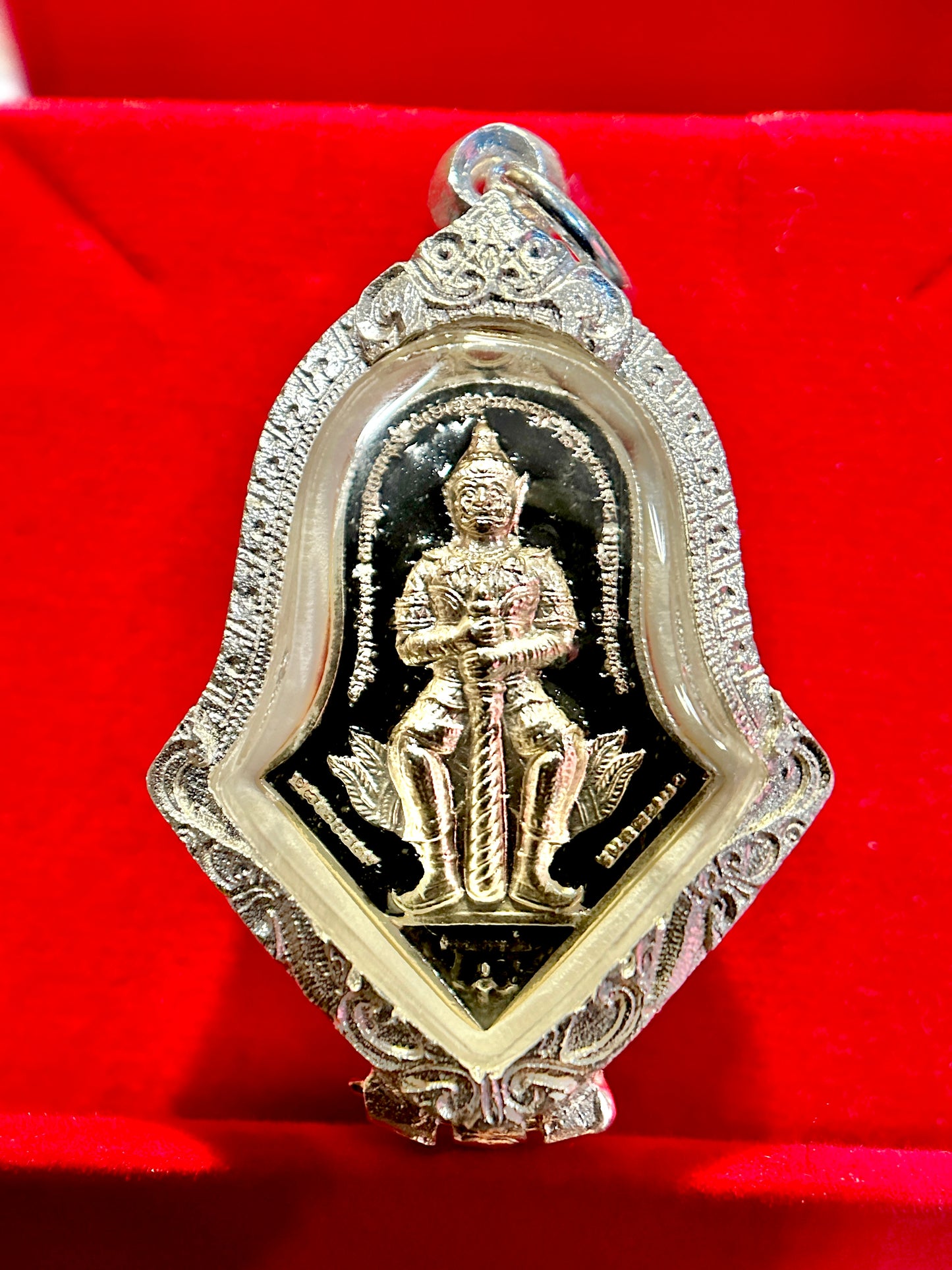 Tao Wessuwan Silver Sentinel