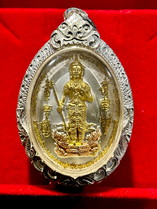 Thao Wirunhok & Hanuman Dual Guardian