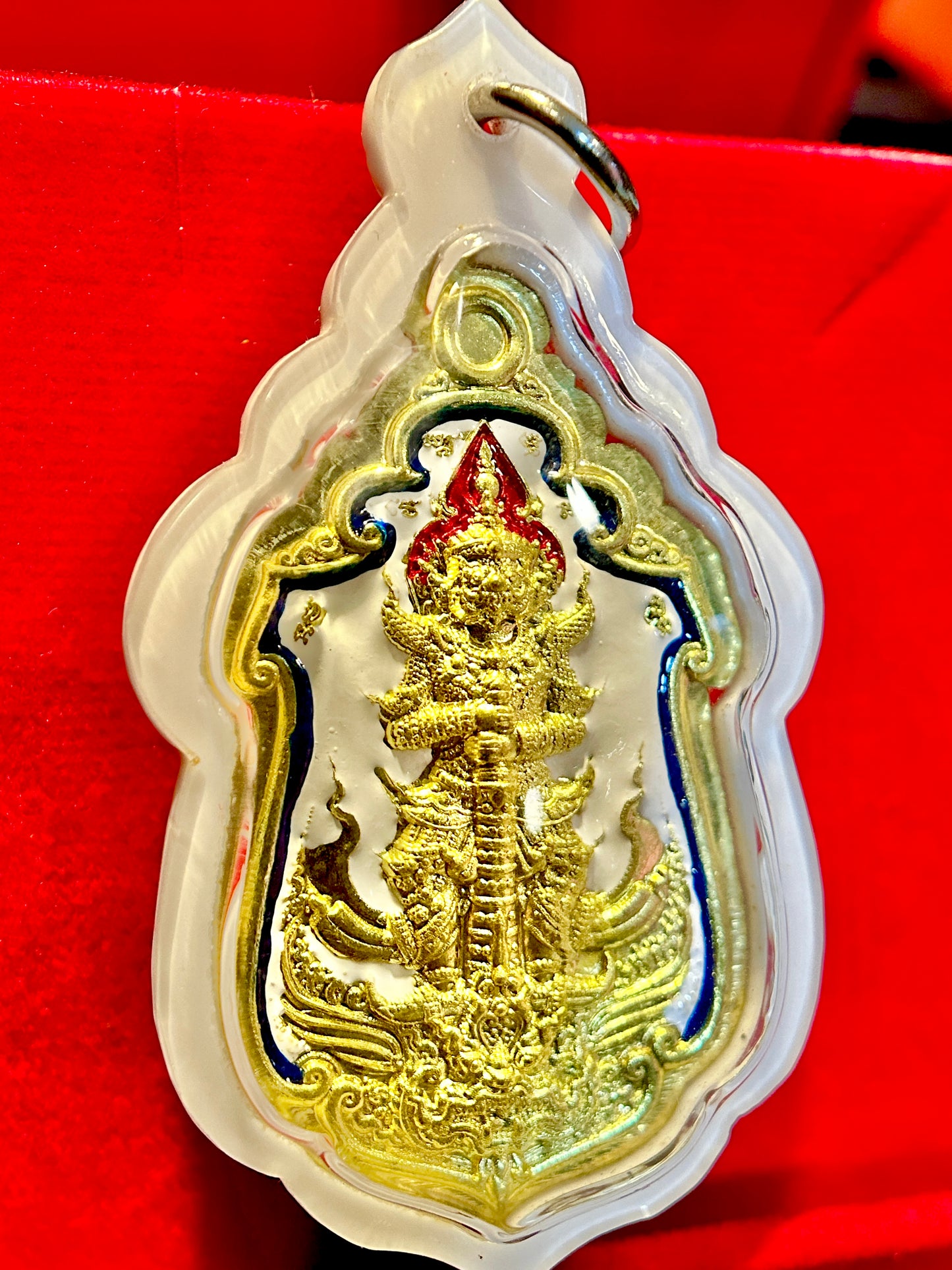 Tao Wessuwan White Flame Guardian