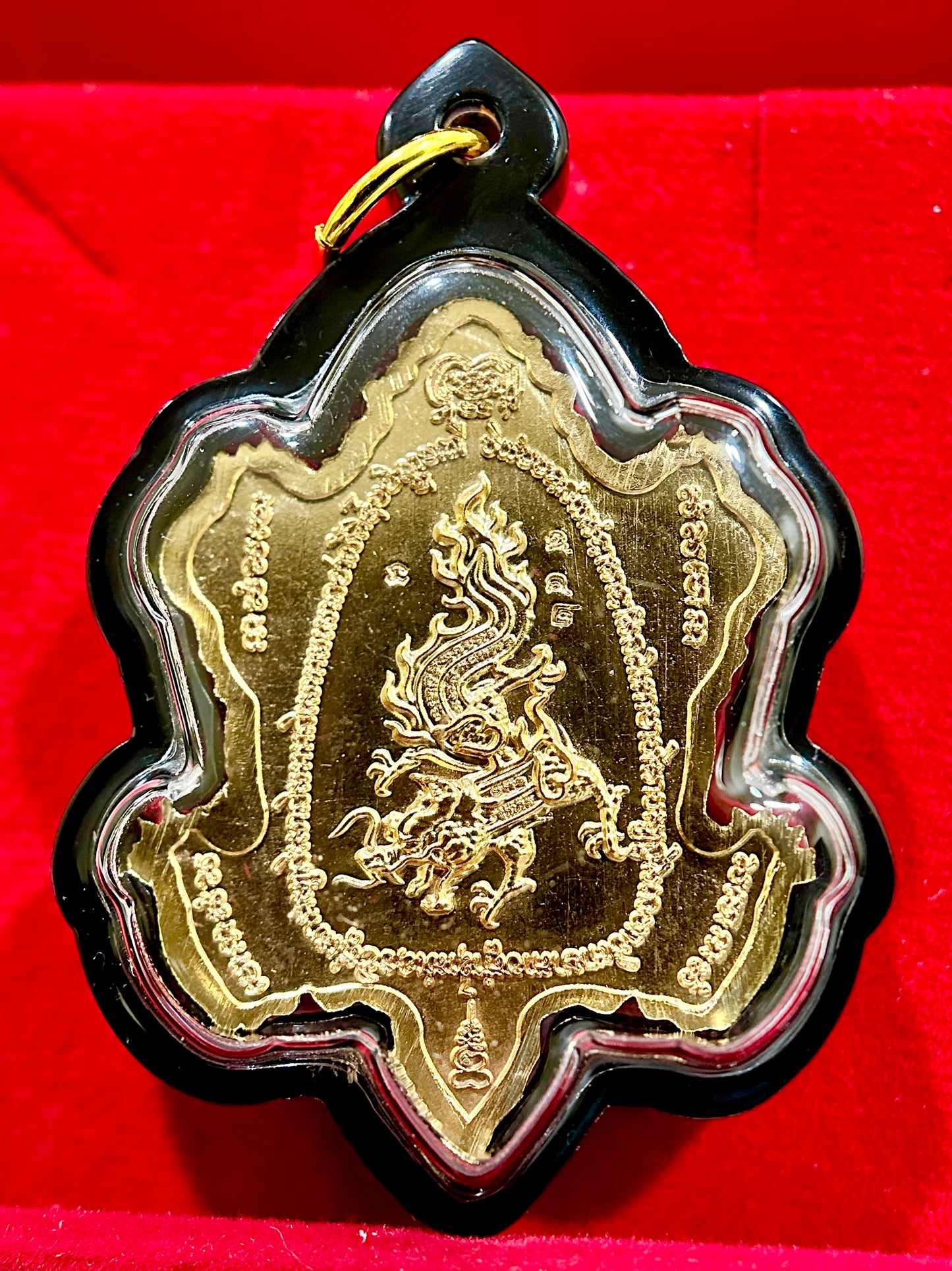 Turtle of Prosperity & Dragon Power Amulet (Gold)