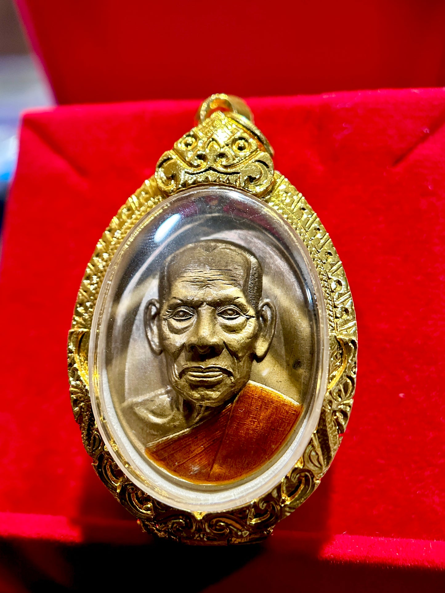 Luang Phor Phat – Golden Reverence