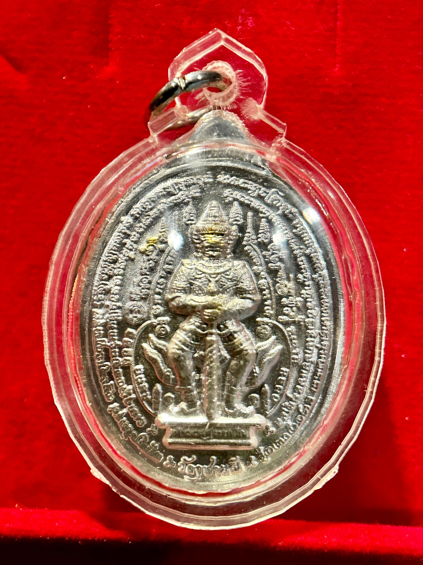 Tao Wessuwan Silver Sovereign